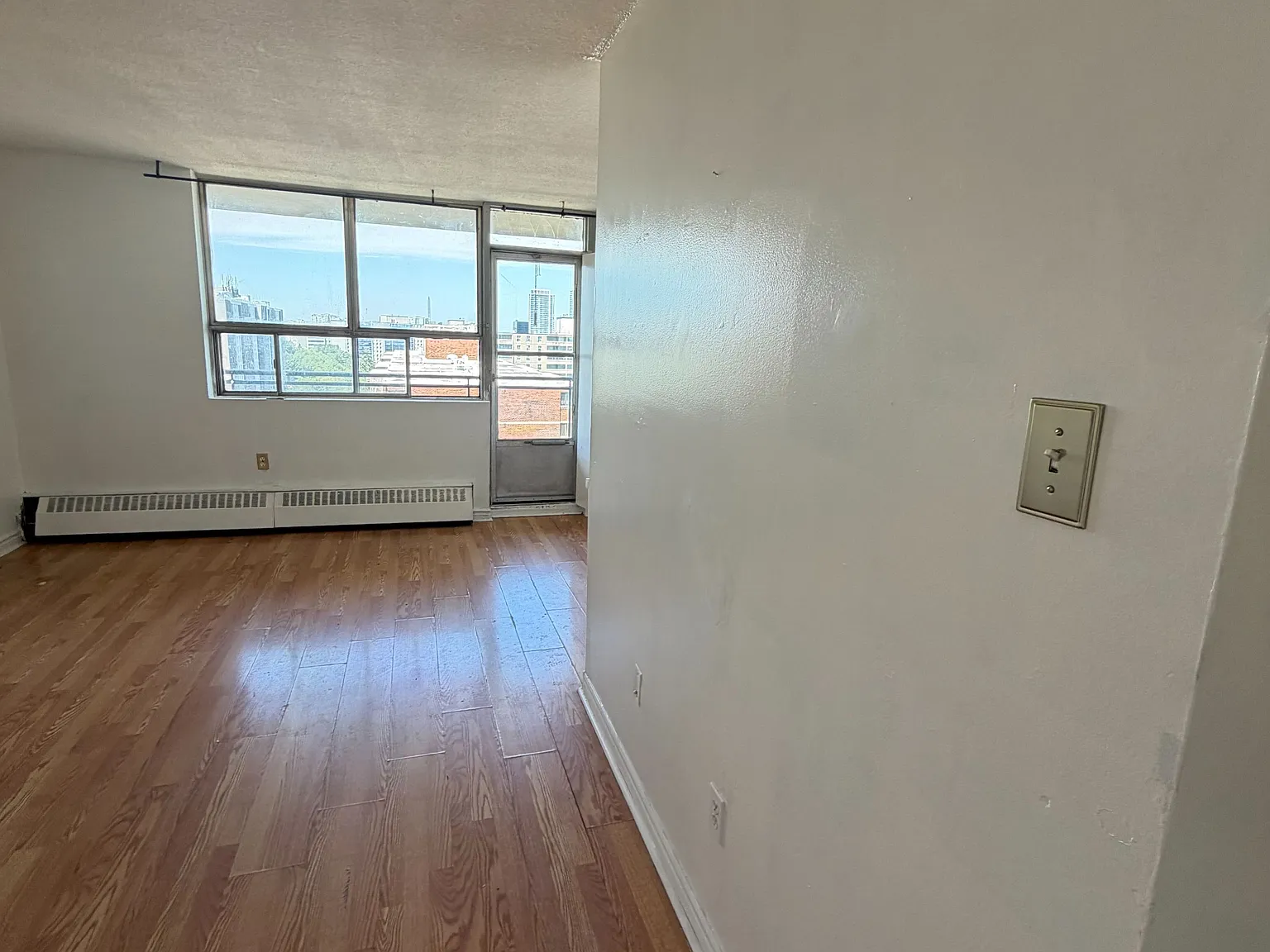 2 bed, $2,300 — Photo 3