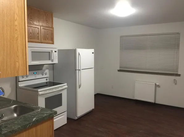 600 Noble St APT B, Fairbanks, AK 99701