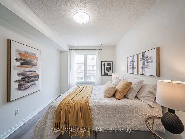 12 Saint Moritz Way #17 — Photo 21