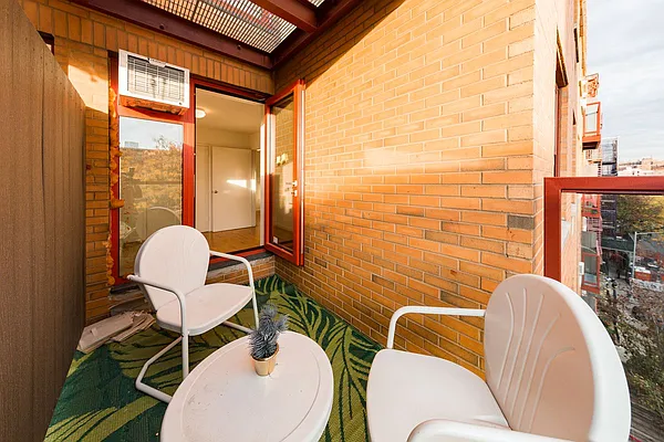 Rented by The Downtown LLC | media 18