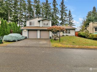 1914 135th Street Ct E, Tacoma, WA 98445