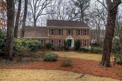 1st image of 2902 Northbrook Dr
