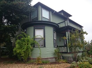 602 N 41st St, Seattle, WA 98103