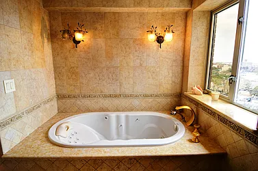 Sold by City Express Realty LLC