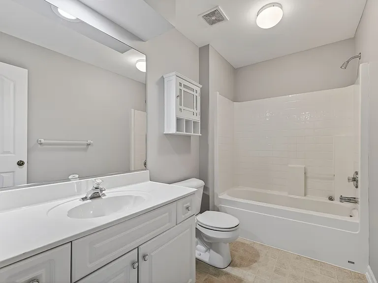 1537 Tallwood Cir — Photo 24