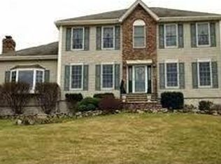 29 Palomino Trl, Vernon, NJ 07462