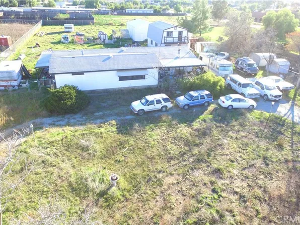 33315 Inyo Rd, Homeland, CA 92548