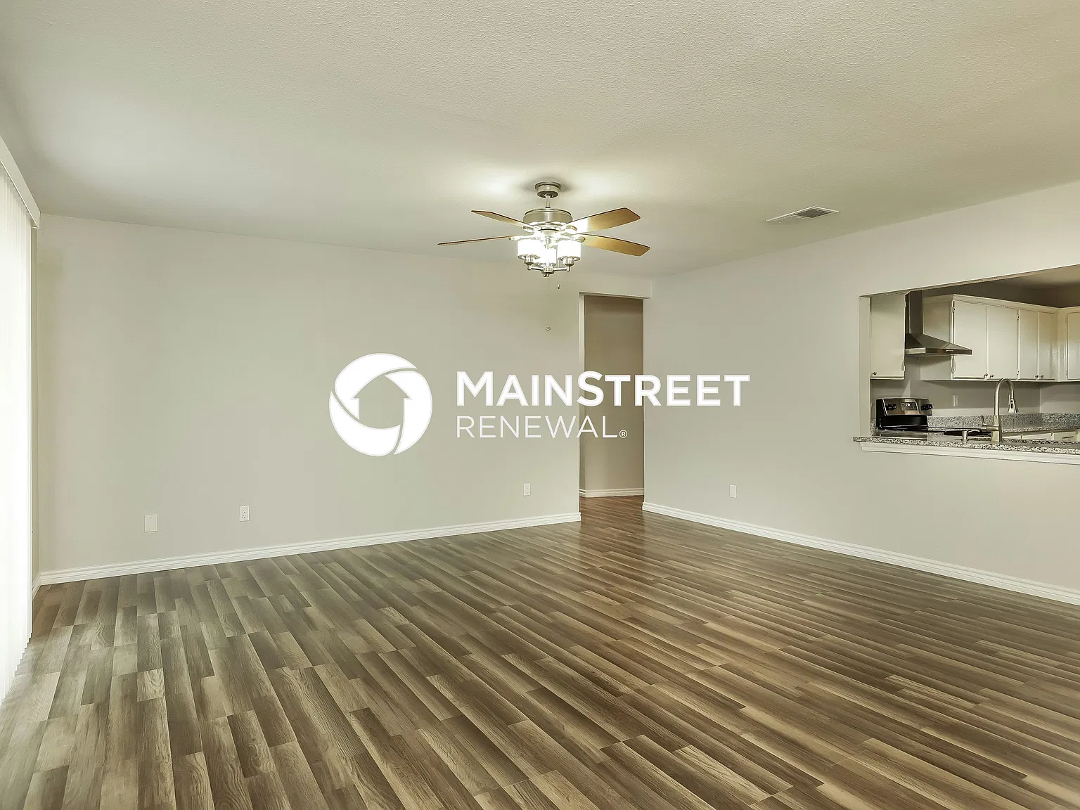 9746 Frost Plain Dr — Photo 3