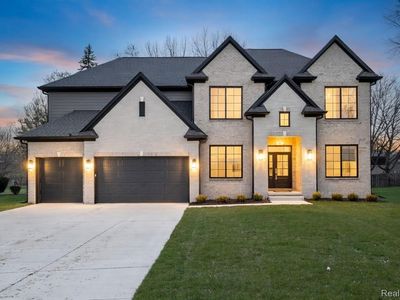 50 Lesdale Dr, Troy, MI, 48085