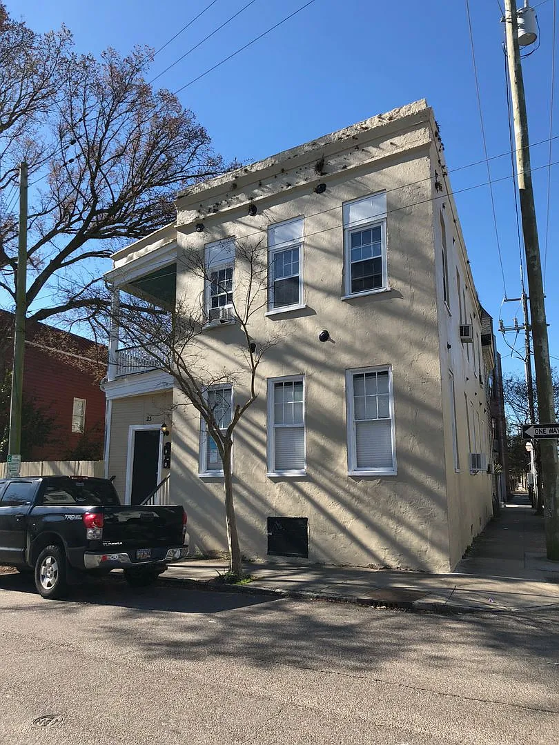 23 Nassau — Photo 1