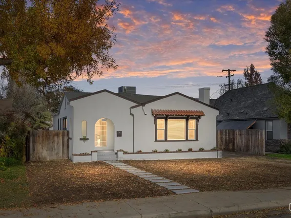 2806 Chester Ln, Bakersfield, CA 93304