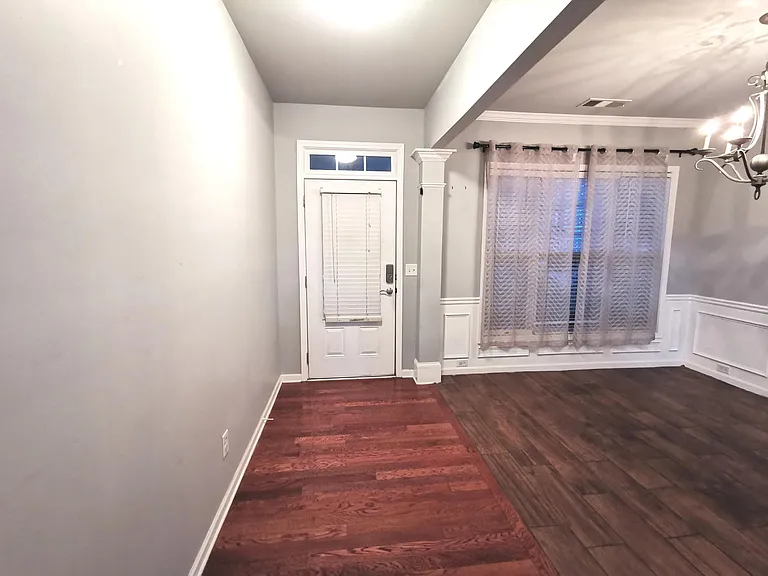 2569 Worrall Hill Way — Photo 3
