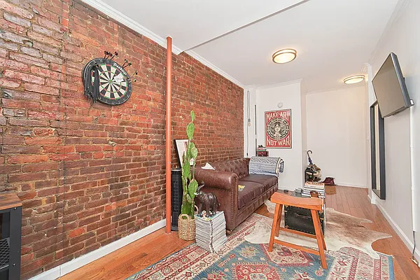 Rented by Brown Harris Stevens | media 23