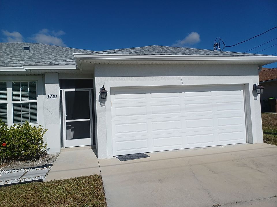 1st image of 1721-1725 SW 32nd Ter