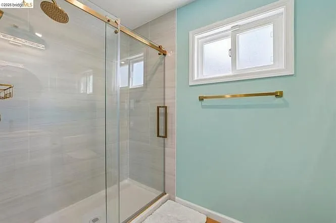 2269 Cypress Ave — Photo 12