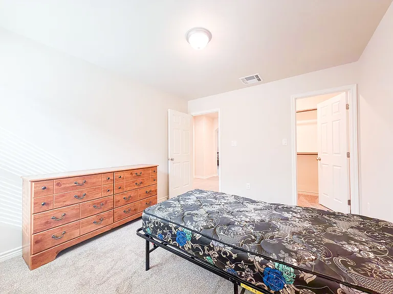 1341 Bajada St — Photo 19