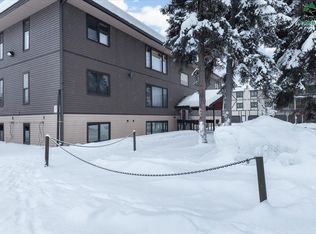 28 Glacier Ave APT 5, Fairbanks, AK 99701