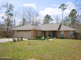 79297 Diamondhead Dr E, Diamondhead, MS 39525