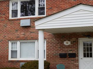 136 N Chestnut St APT 5C, New Paltz, NY 12561