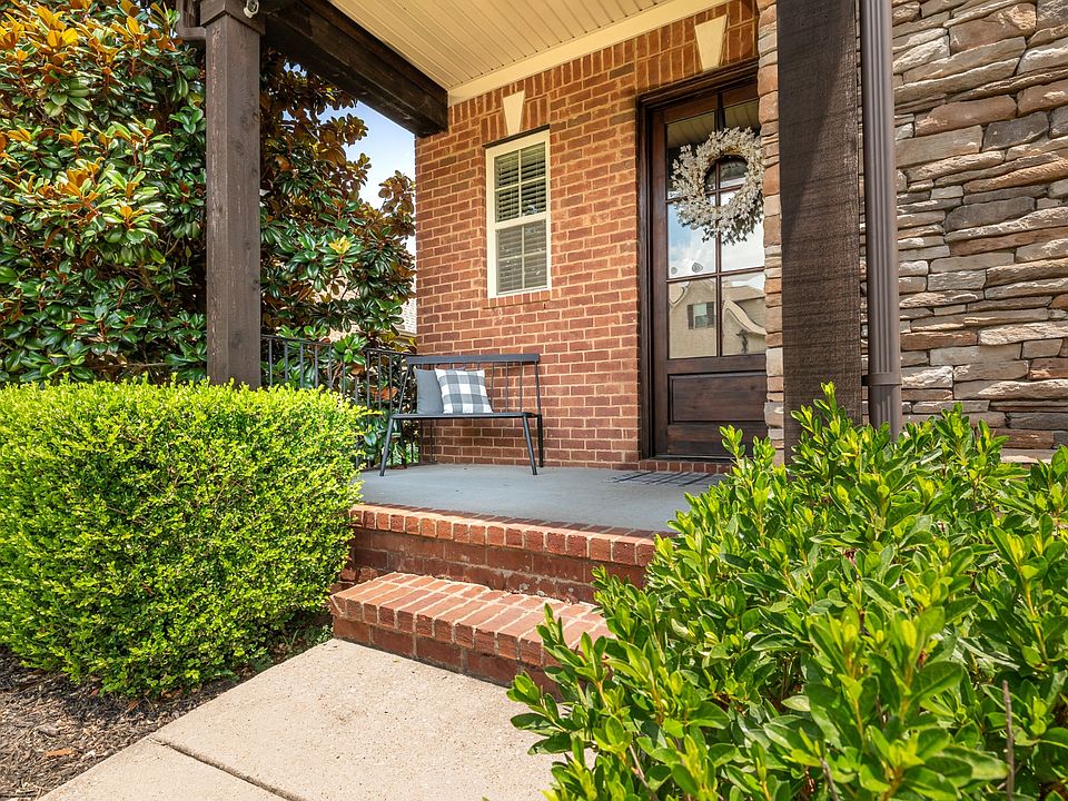 house on the hill レギンス70ボンネット70 セット 7013 Salmon Run, Spring Hill, TN 37174 | MLS #3256002 | Zillow