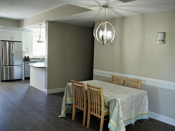 5th image of 109 Estates Ct