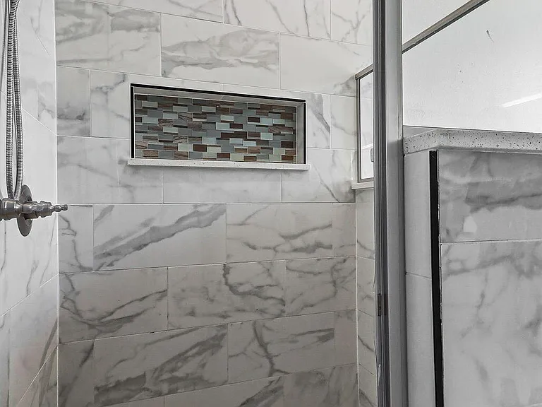 329 Hector Porras Dr — Photo 27