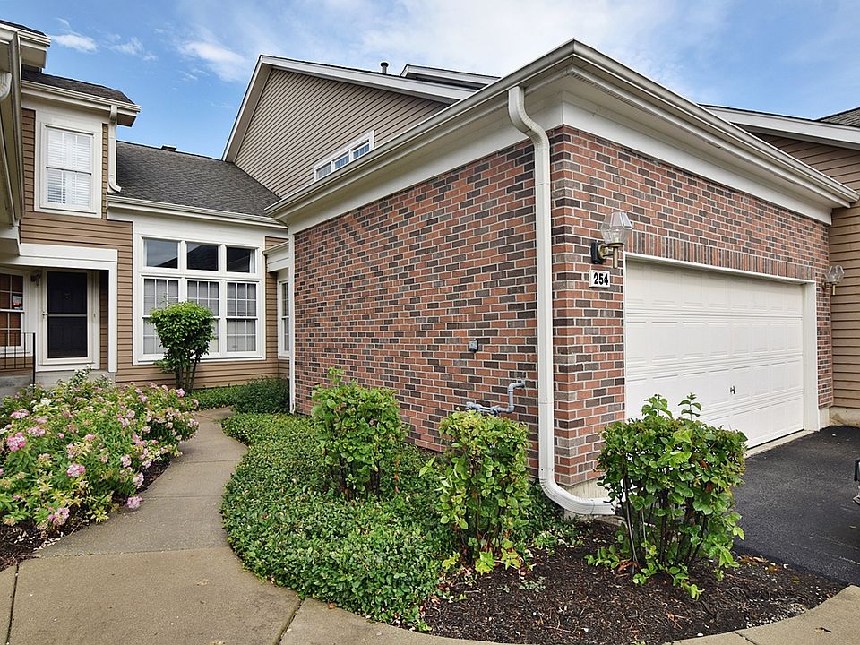 1st image of 254 Bridlewood Ct #47-3