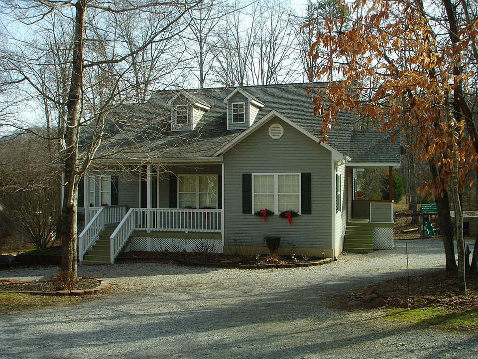 1st image of 119 Pine Loop Dr