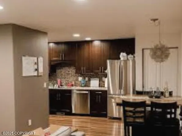 8530 Golden St, Anchorage, AK 99502