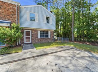 200 Myrtlewood Circle, Jacksonville, NC 28546