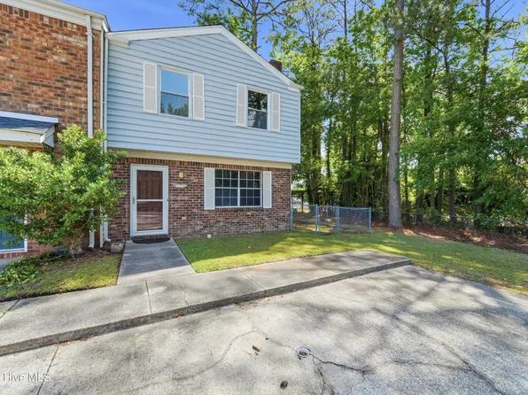 200 Myrtlewood Circle, Jacksonville, NC 28546