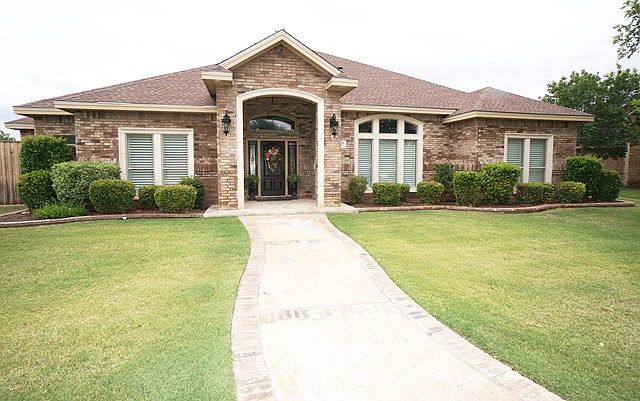 1st image of 39 La Promesa Cir