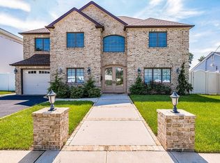 108 Shoreham Way, Merrick, NY 11566