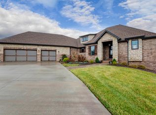 4702 Cobble Creek Dr, Springfield, MO 65809