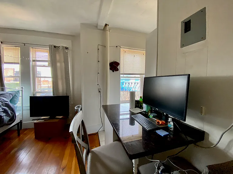 108 Myrtle St #14A — Photo 5