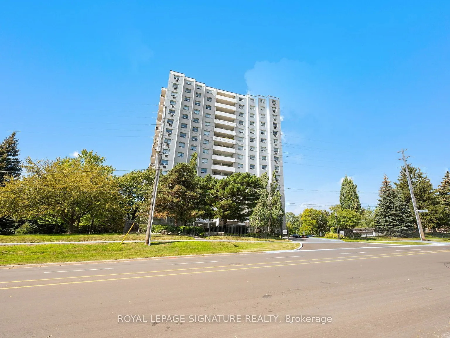 3 bed, $3,000 — Photo 2