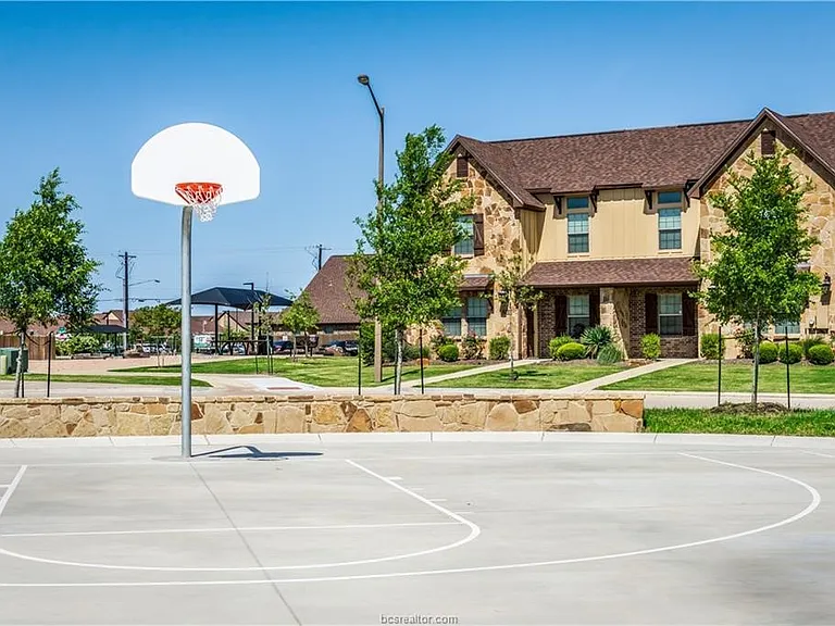128 Kimber Ln — Photo 23