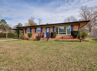 218 Forest Rd, Wilmington, NC 28403