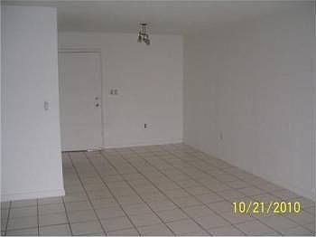 2nd image of 9455 W Flagler St APT 306-C