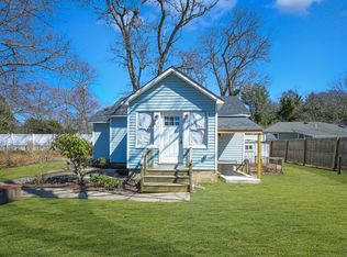 427 Browns Rd, Nesconset, NY 11767