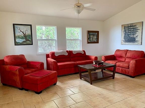 2nd image of 92-8978 Leilani Circle Mauka