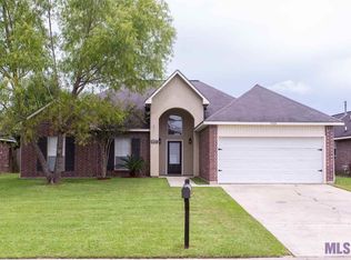 11333 Hampton Ct, Denham Springs, LA 70726