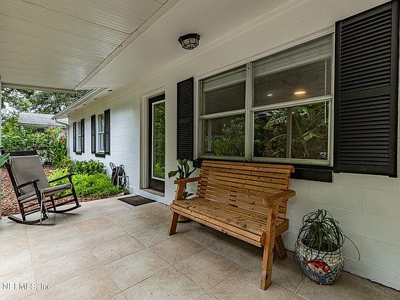 3rd image of 1218 GREEN COVE Avenue