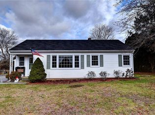 15 Amelia St, Ashaway, RI 02804