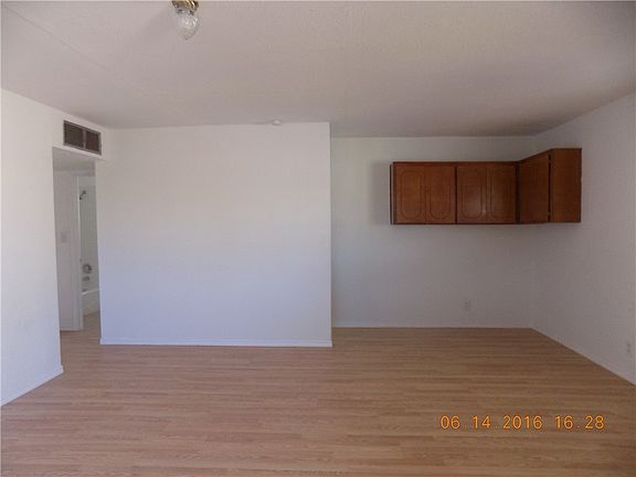 4th image of 4907 McGregor Dr