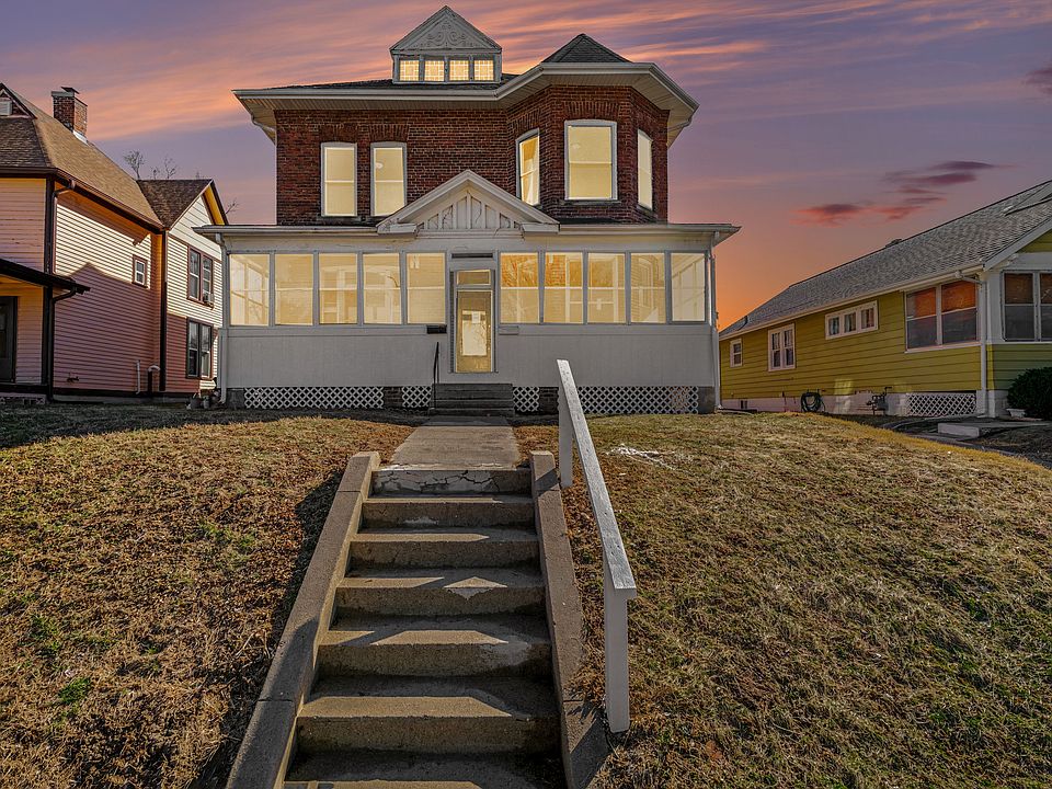 1st image of 3833 Parker St #1