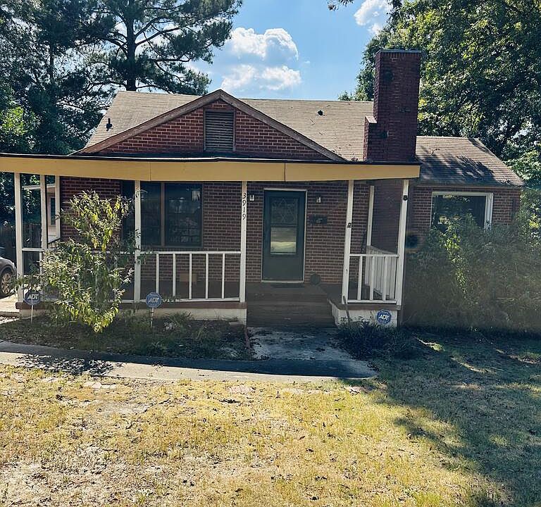 1st image of 3919 Crestview Dr