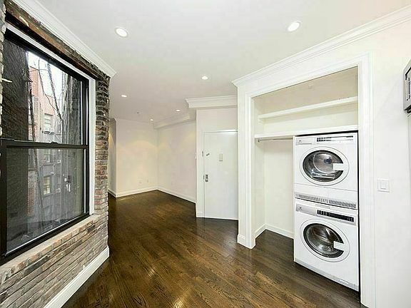 4th image of 150 16th St #2A