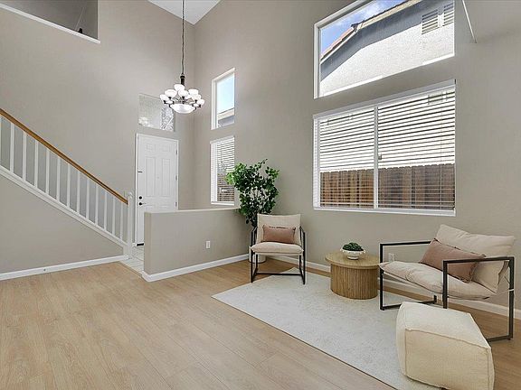 5th image of 6944 Saddle Horse Way