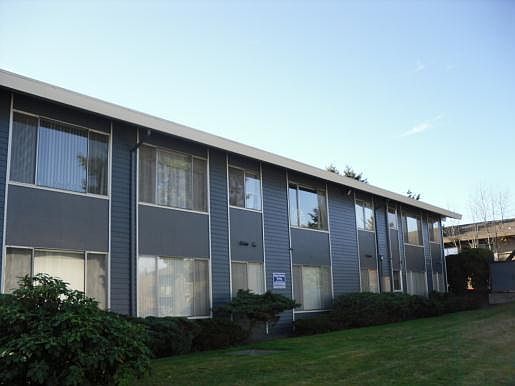2nd image of 801 75th St #412